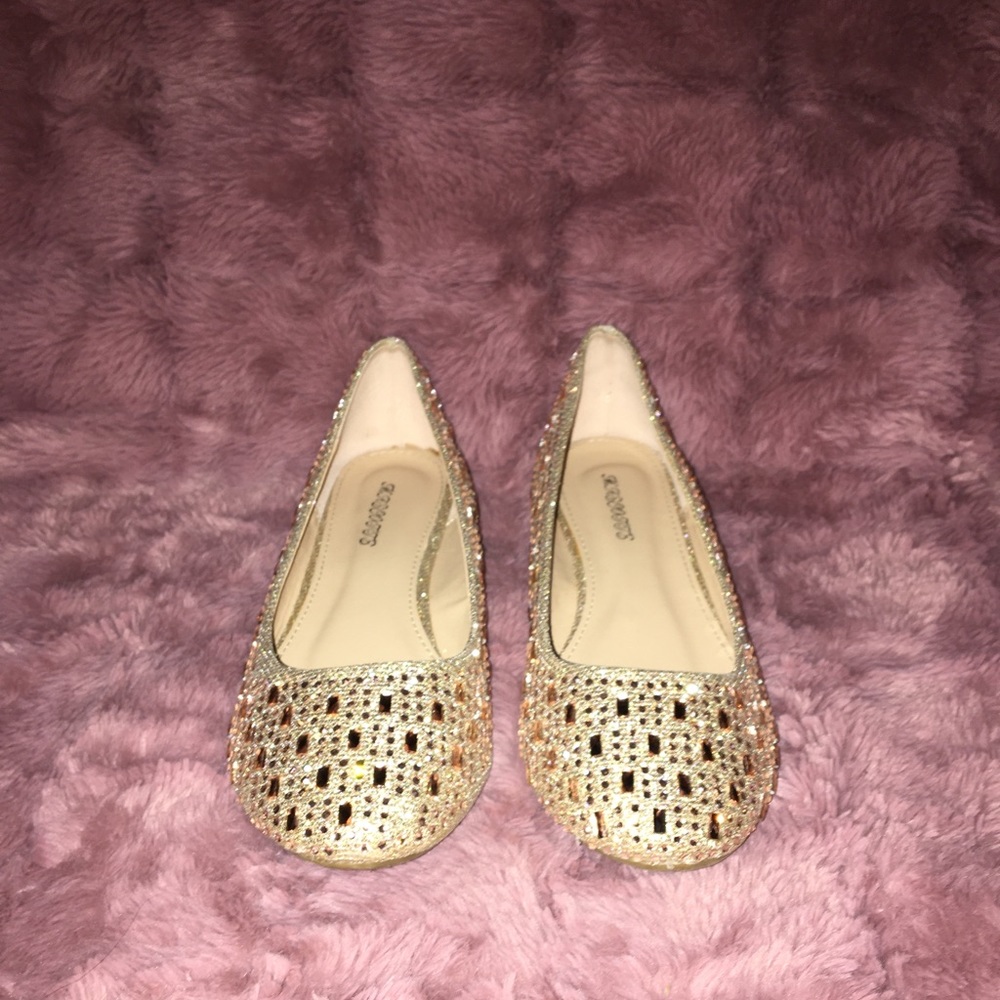 Gold Sparkle Flats - Picture 2 of 5